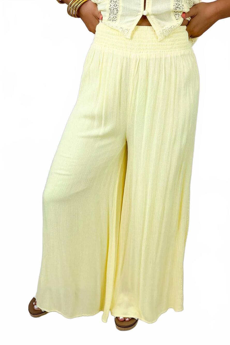 NEW ELAN women's sunshine flowy pants in yellow